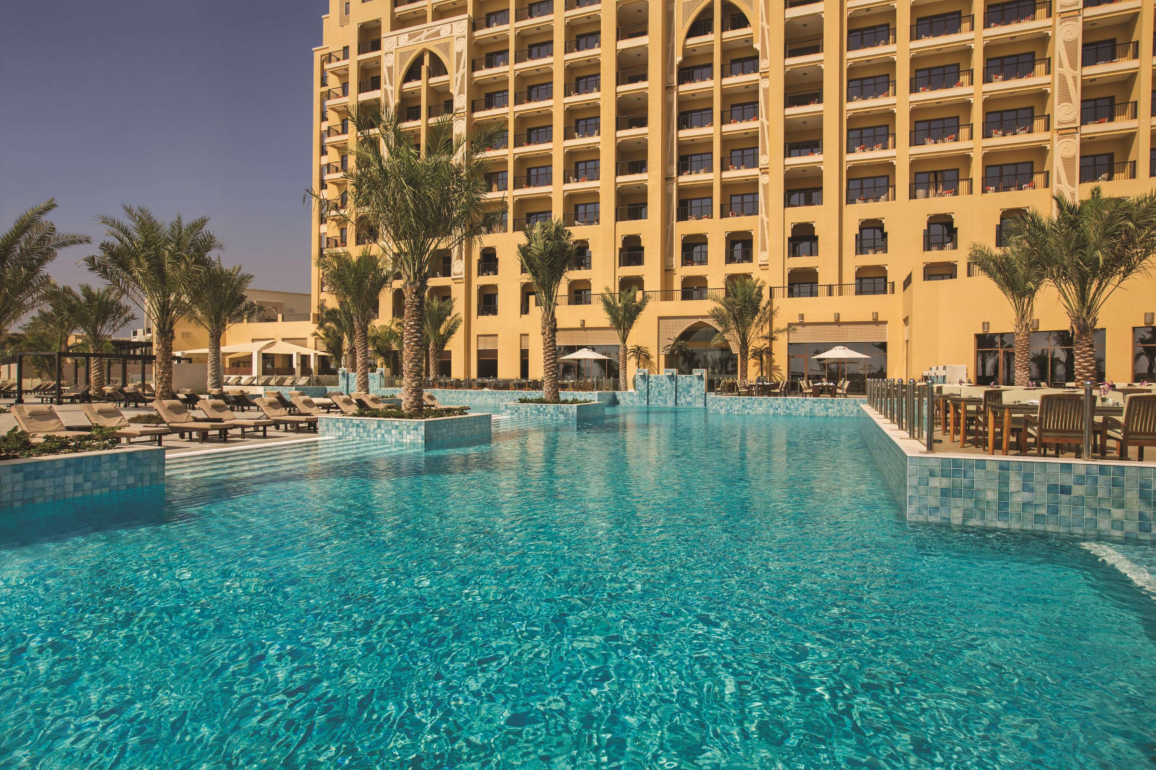 Doubletree By Hilton Resort & Spa Marjan Island Ras al-Khaimah Exterior photo The pool at the Jumeirah Beach Hotel